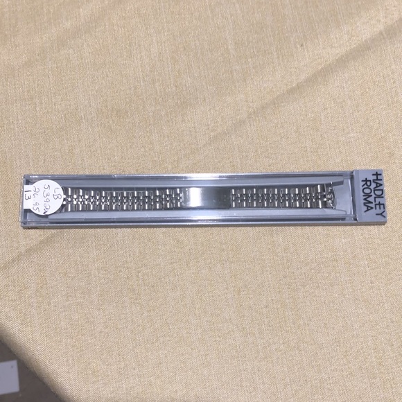 Brand new replacement watch strap - Picture 4 of 5